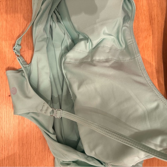 Tank top - Picture 2 of 7